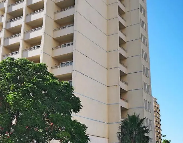 Апартаменти Jardins Gold Vista Mar Портіман