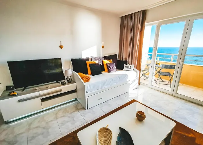 Апартаменти Jardins Gold Vista Mar Портіман